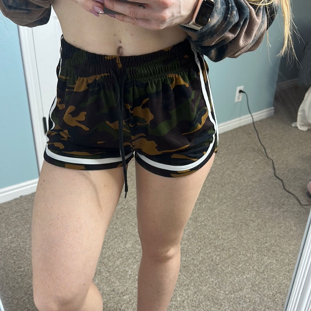 Camo lounge shorts